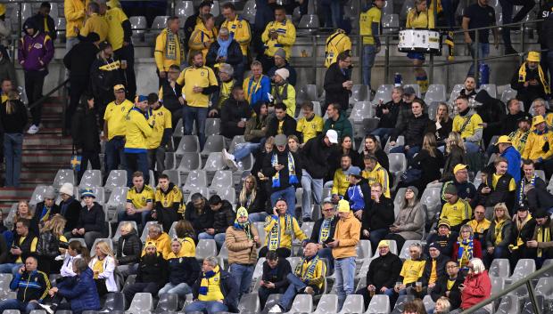 Aficionados suecos en el partido ante Bélgica