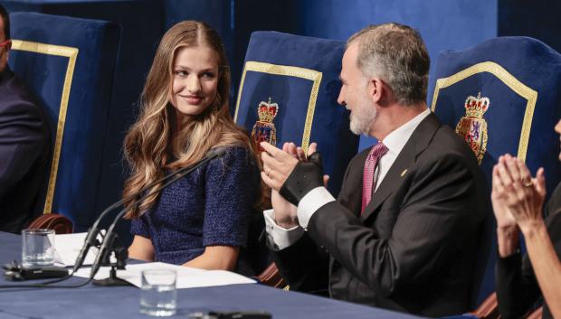 Spanish King Felipe VI and Princess Leonor de Borbon during the delivery of the Princess of Asturias Awards 2023 in Oviedo, on Friday 20 October 2023.