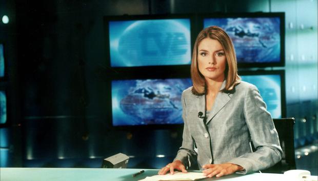 LETIZIA ORTIZ DURANTE SU ETAPA DE PRESENTADORA DE TELEDIARIOS DE TVE
01/11/2003
MADRID *** Local Caption ***  Letizia Ortiz Rocasolano presenting TV news at Television Espanola. November 1, 2003 Madrid, Spain