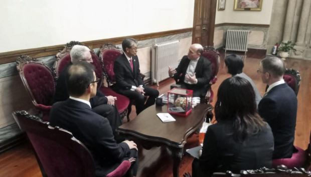 Visita del alcalde de Tanabe en Santiago de Compostela