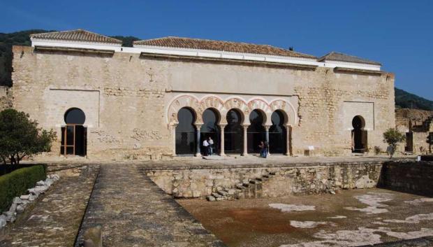 Exterior del Salón Rico de Medina Azahara