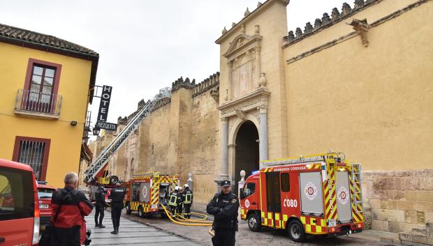 Simulacro de incendio en la Mezquita Catedral