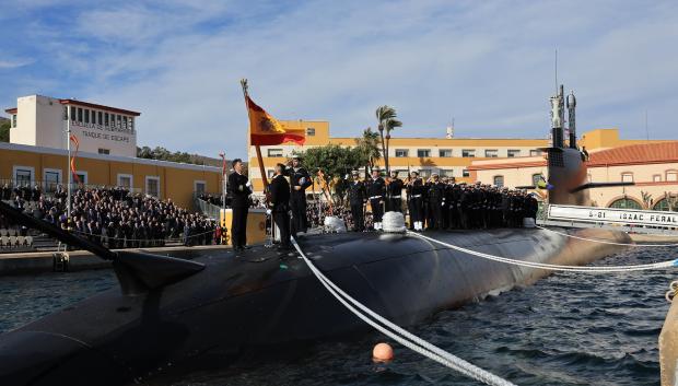La ministra asiste al acto de entrega del Submarino S-81 “Isaac Peral” en el Arsenal de Cartagena