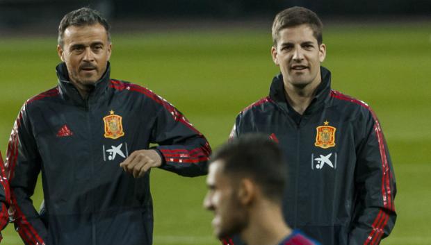 Luis Enrique con Robert Moreno en su etapa en la selección española