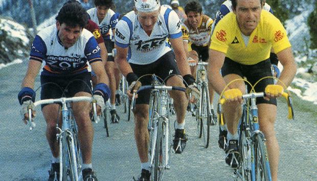 En el año 1976 Teka decide iniciar su andadura en el ciclismo profesional