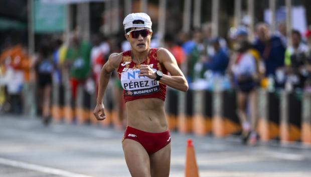 María Pérez durante la prueba de 20 km marcha en Budapest