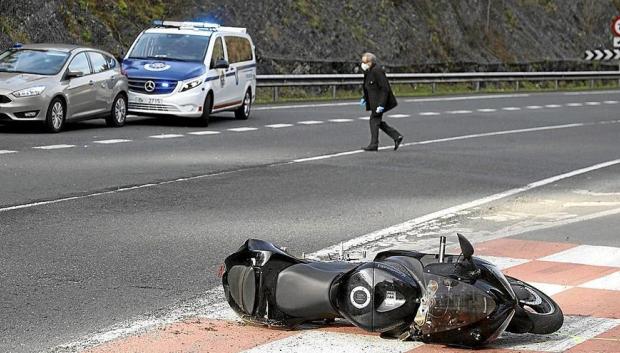 Hasta el 70 % de los accidentes de moto ocurre en carretera