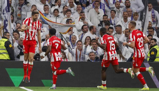 Edgar marcó un golazo en el Bernabéu, era el 0-2 para un Almería que acabó perdiendo