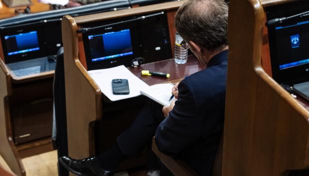 El presidente del Partido Popular, Alberto Núñez Feijóo en el Congreso