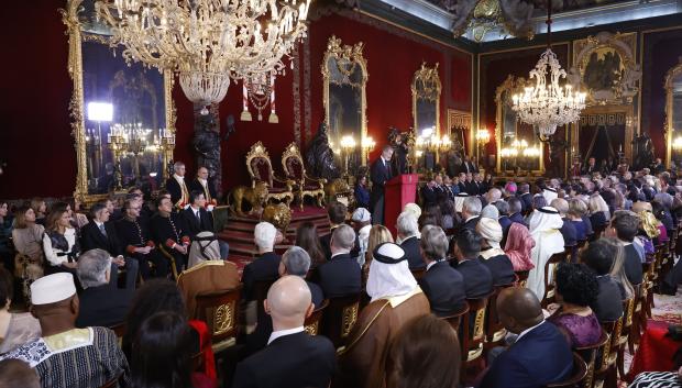 Un momento de la ceremonia en el Salón del Trono del Palacio Real