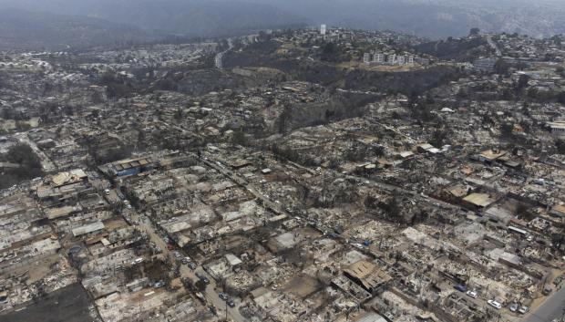 Fotografía aérea que muestra el sector de Achupallas afectado por los incendios forestales