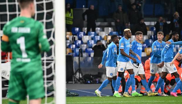 Osimhen marcó el gol del empate del Nápoles