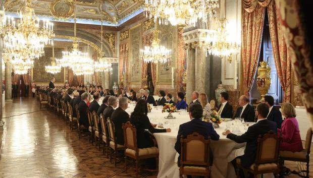 El comedor del Palacio Real durante el almuerzo ofrecido este jueves