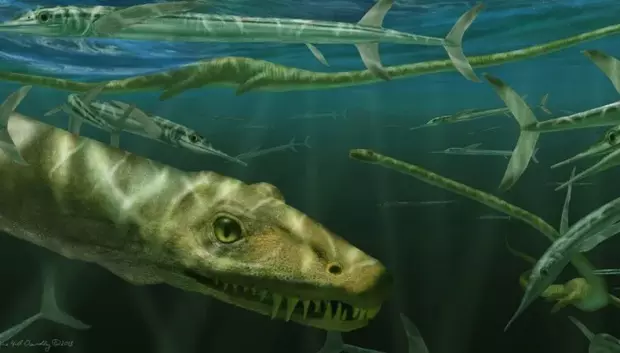 Recreación de un Dinocephalosaurus orientalis nadando junto a otros peces