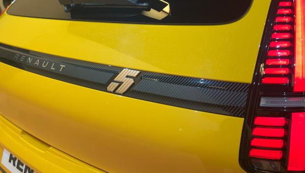 Trasera del nuevo modelo de Renault 5 E-Tech