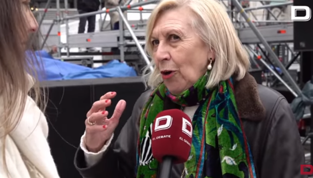 Rosa Díez en Cibeles