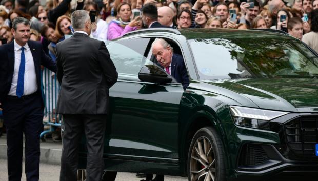 Juan Carlos I desciende de un precioso Audi Q8