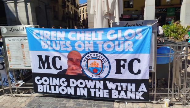 Pancarta de los aficionados del Manchester City