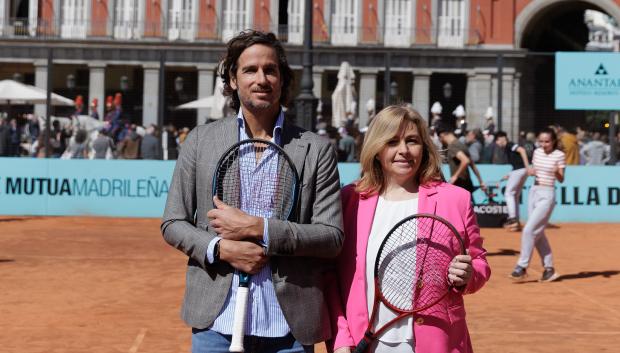 Se estrenó como alcaldesa en funciones junto a Feliciano López para presentar el Mutua Madrid Open