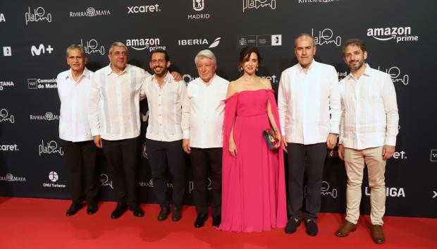 Isabel Diaz Ayuso at photocall for 11 edition of Platino awards in Mexico