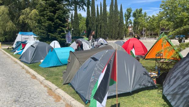 Acampada propalestina en la Complutense