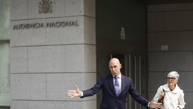 Rubiales en su visita a la Audiencia Nacional