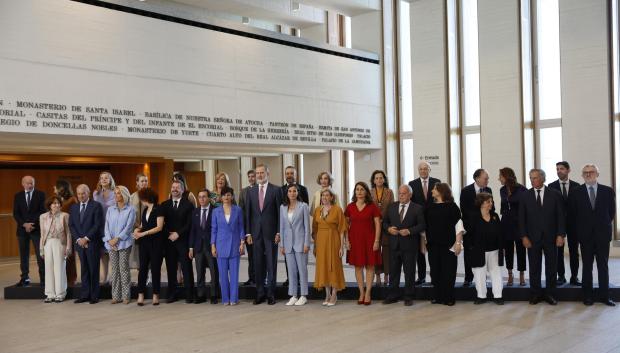 Los Reyes con el Patronato de la Galería de las Colecciones Reales