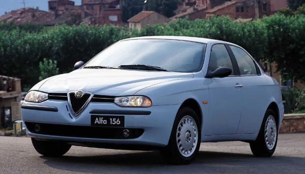 Así era el Alfa 156 en su lanzamiento