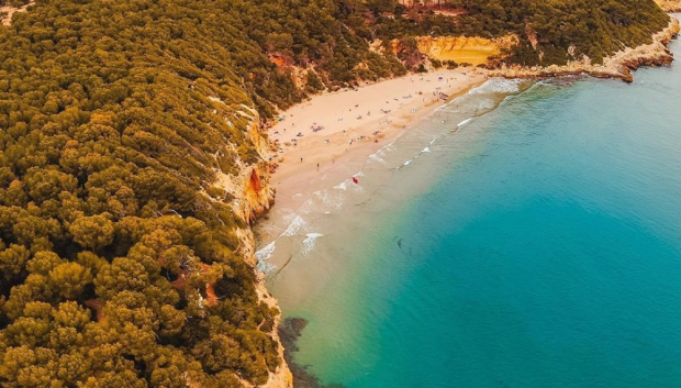 Cala Fonda, Tarragona. Fuente: Pinterest