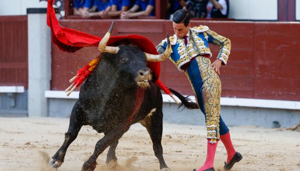 David Galván durante el festejo