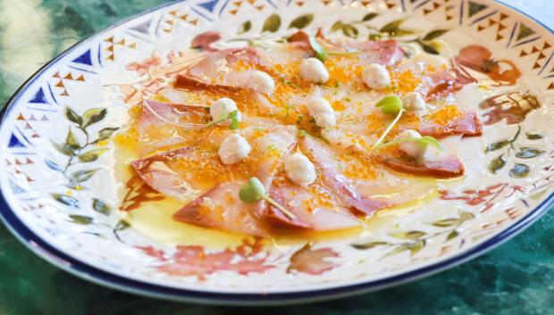 Carpaccio de Hamachi con Ricotta