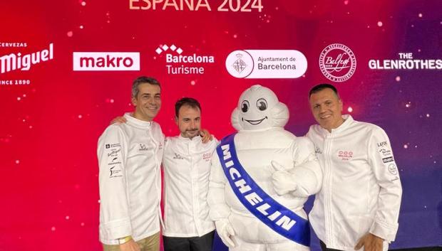 Oriol Castro, Eduard Xatruch y Mateu Casañas en la Gala de la Guia Michelin 2023