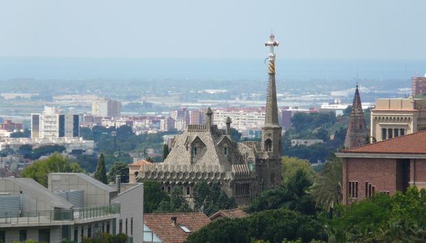 Vista panorámica de la Torre Bellesguard, en Barcelona