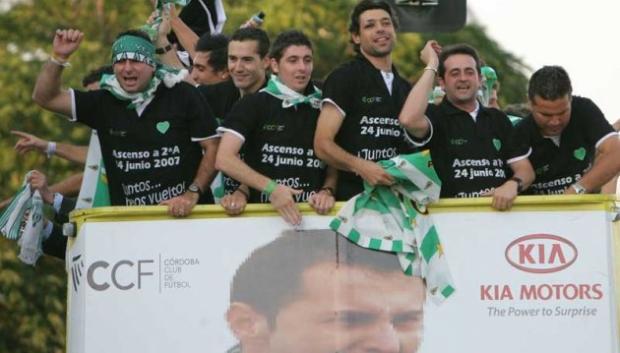 Foto de archivo de la celebración del ascenso de Huesca