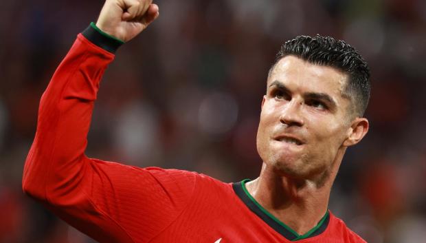 Cristiano Ronaldo celebrando la victoria de Portugal
