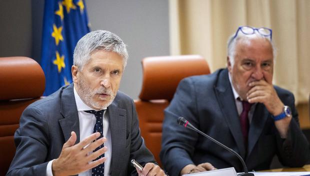 Marlaska y Pere Navarro durante la presentación de los planes de Tráfico