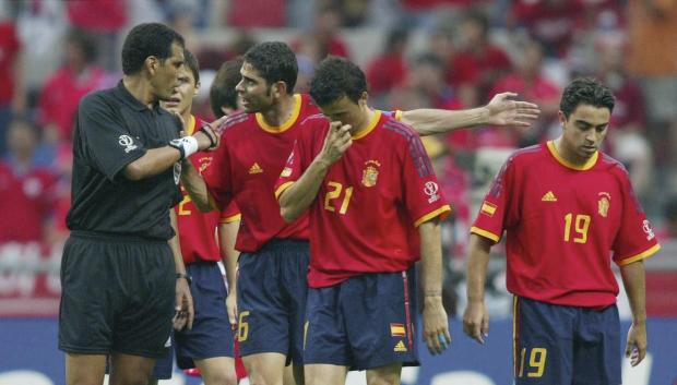El árbitro egipcio Al-Ghandour perjudicó a España en el Mundial de 2002