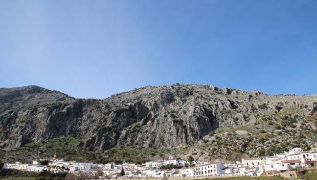 Villaluenga es un paraje rodeado de naturaleza y buena gastronomía