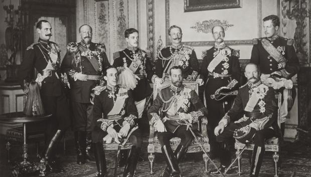 Los Nueve Soberanos en Windsor para el funeral del Rey Eduardo VII, fotografiados el 20 de mayo de 1910