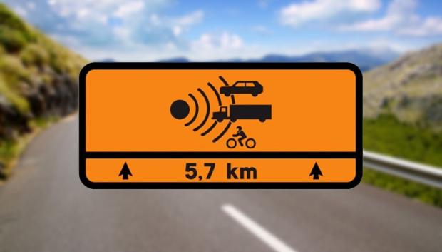 Esta señal indica un tramo en el que puede haber radares, incluso escondidos