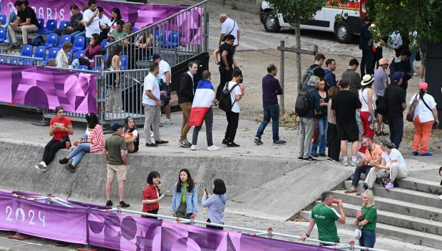 Las gradas se van llenando en la ceremonia inaugural de los Juegos Olímpicos