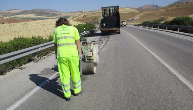 Parches y már parches, la solución a los problemas de las carreteras