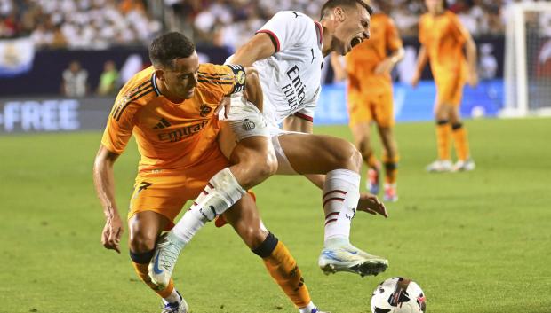 Lucas Vázquez en acción durante el partido del Madrid