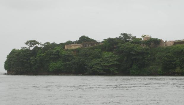 Llegada al fuerte San Lorenzo tras atravesar la selva