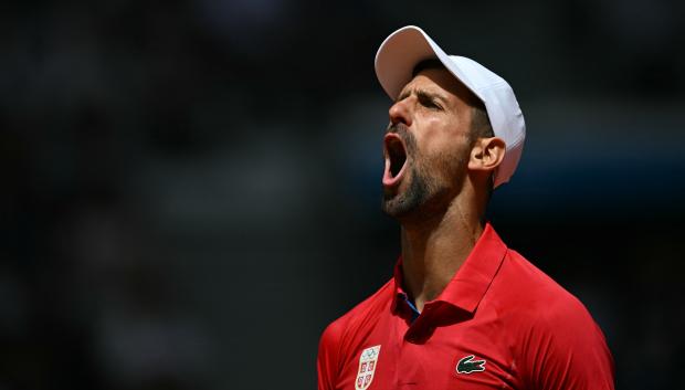 Novak Djokovic celebra el primer set