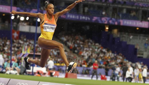 La atleta española Ana Peleteiro quedó sexta en la final de triple salto femenino