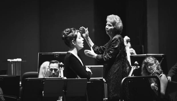 Rosalía Cid durante un concierto en el Maggio Musicale Fiorentino