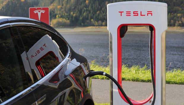 Tesla es consciente de la evolución vertiginosa de la tecnología de los eléctricos