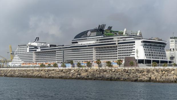 Vista del MSC Cruceros en el puerto de Barcelona, a 4 de julio de 2023, en Barcelona, Catalunya (España). El puerto de Barcelona es un puerto marítimo español, situado en el noreste de la península ibérica junto al mar Mediterráneo, encajado entre la desembocadura del río Llobregat y el barrio de La Barceloneta en la ciudad de Barcelona.
04 JULIO 2023;BARCELONA;CATALUNYA;PUERTO DE BARCELONA
Lorena Sopêna / Europa Press
(Foto de ARCHIVO)
04/7/2023