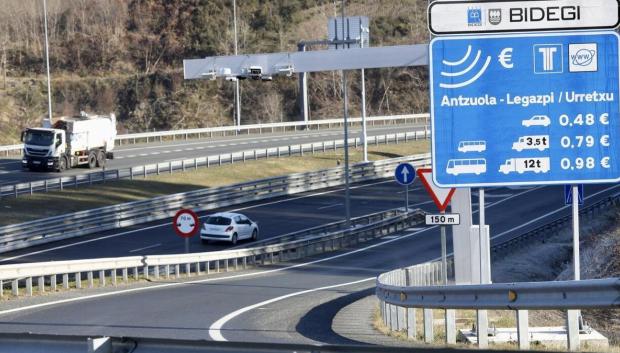 La autovía de la Deskarga no dispone de cabinas para el pago del peaje